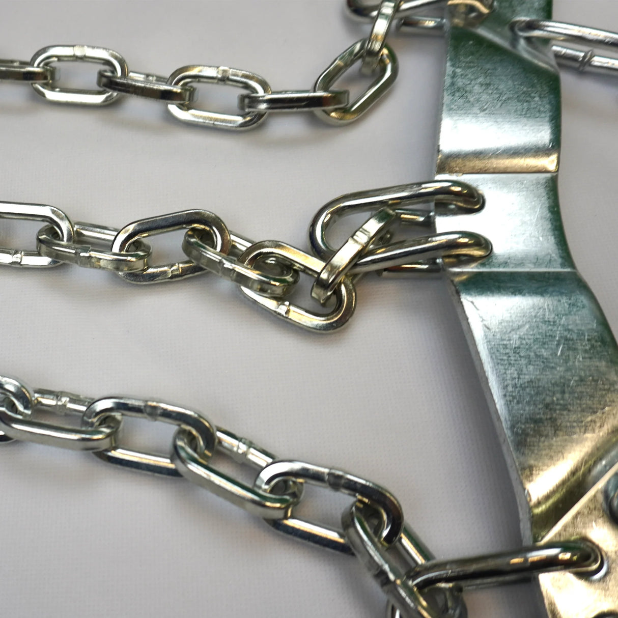 SnowTraveller® Emergency Traction Snow Chains R22.5